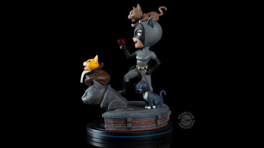 Figurina Q-Fig Elite pentru Catwoman