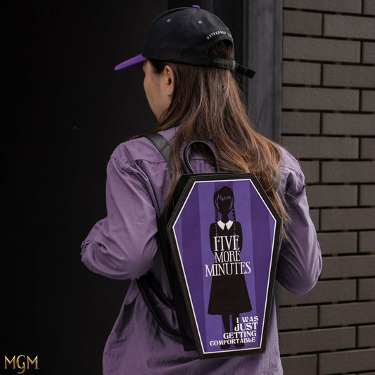 sac-a-dos-mercredi-cercueil-cinereplicas