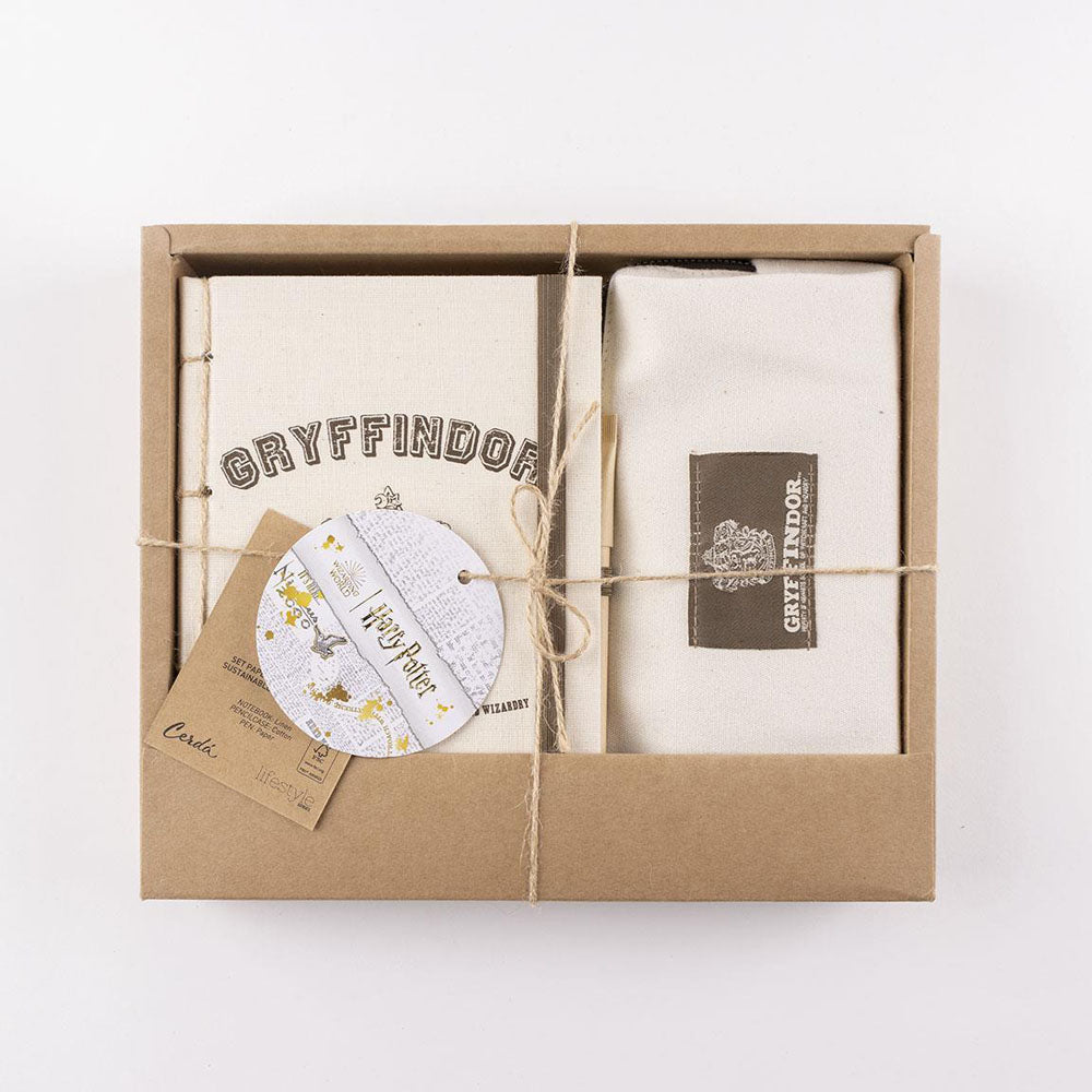 ХАРИ ПОТЪР - Тетрадка + Несесер + Писалка - Подаръчна кутия