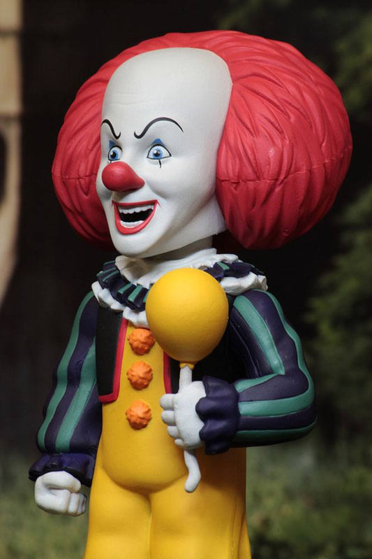 body-knocker-il-est-revenu-1990-pennywise-neca