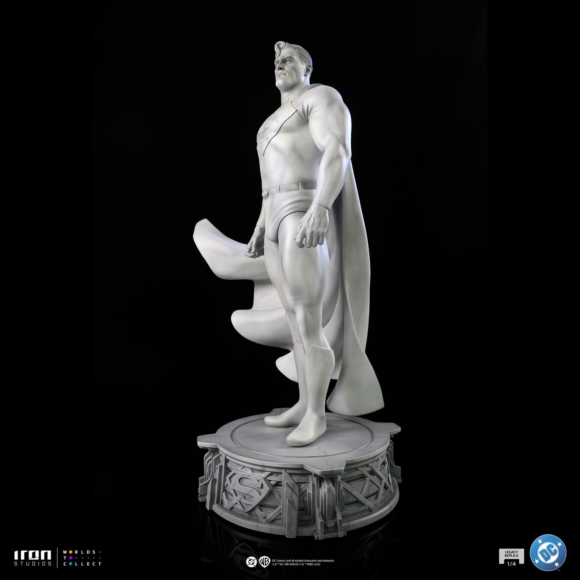 Statue Superman (Marble Version) - DC Trinity - Legacy Replica 1/4 - DC Comics