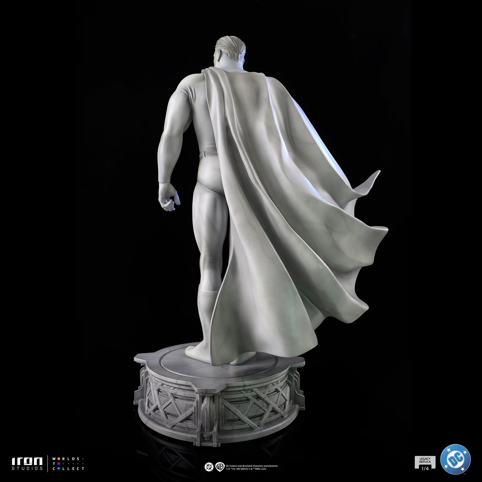 Statue Superman (Marble Version) - DC Trinity - Legacy Replica 1/4 - DC Comics