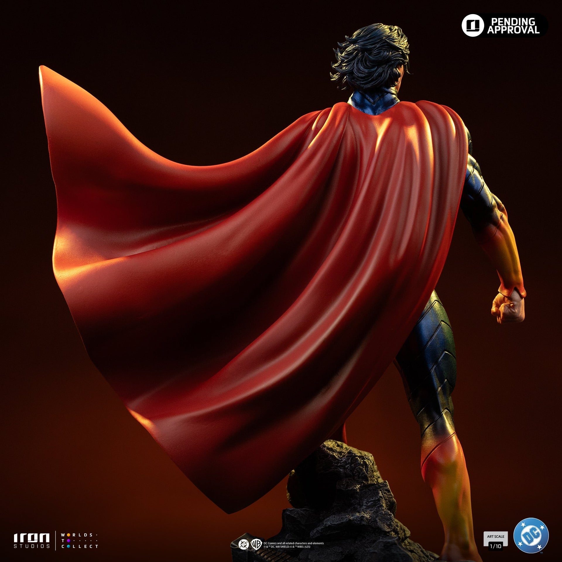Statue Superman Absolute - DC Comics - Art Scale 1/10