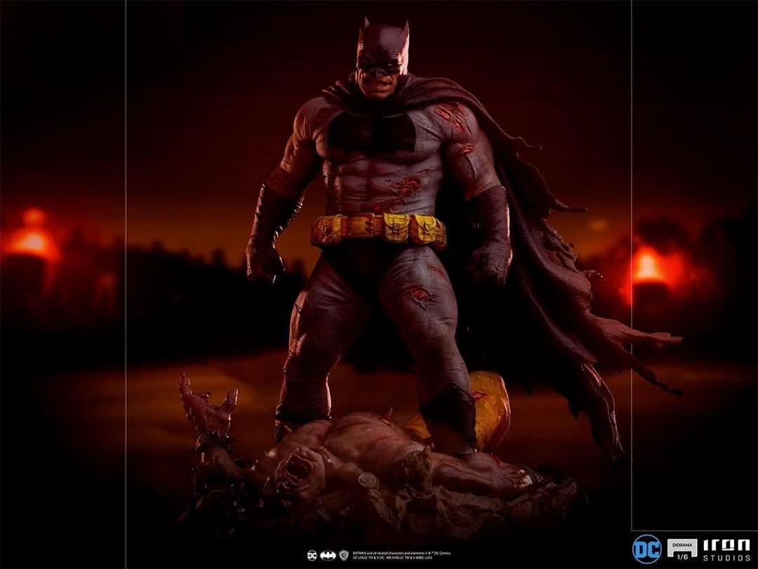 Statue Batman - The Dark Knight Returns - DC Comics - Diorama 1/6