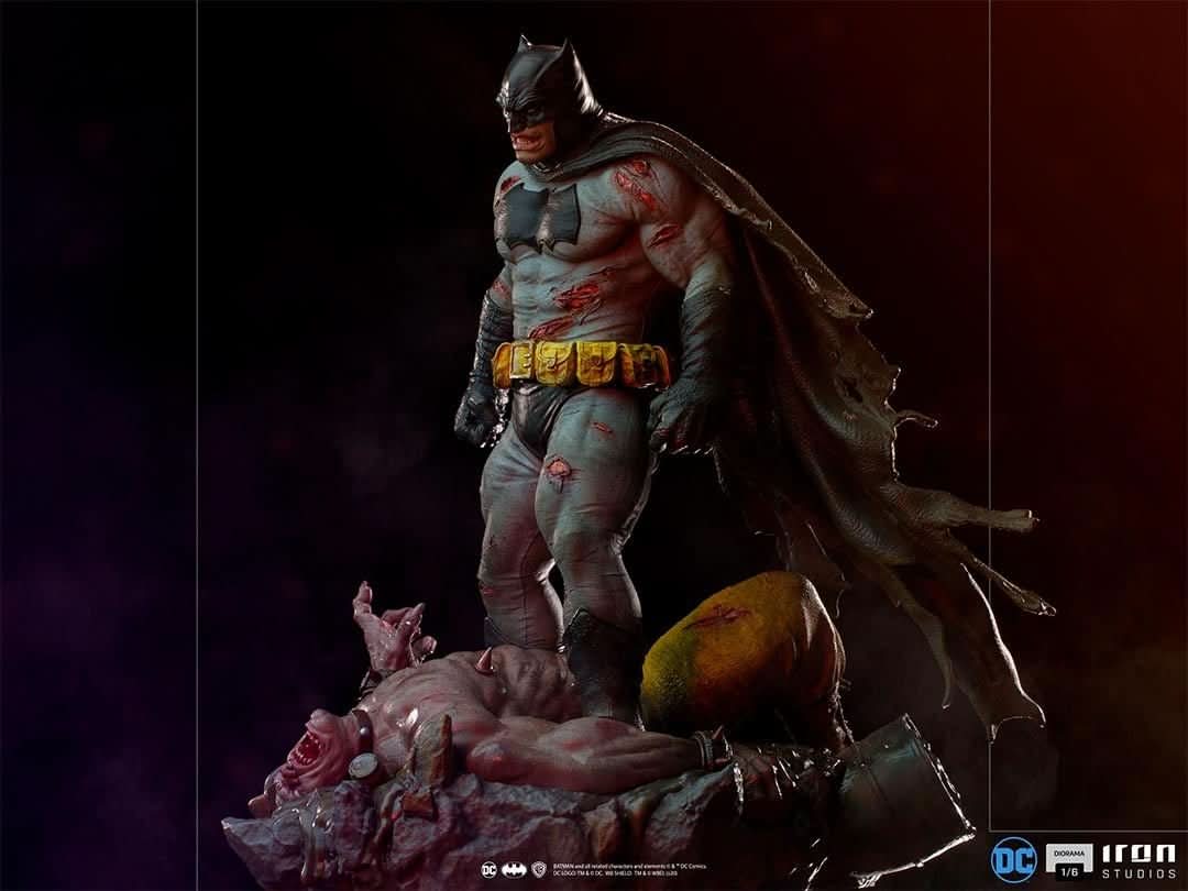 Statue Batman - The Dark Knight Returns - DC Comics - Diorama 1/6