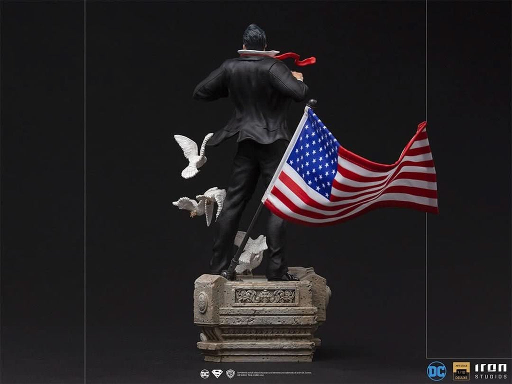 Statue Clark Kent - DC Comics - Art Scale 1/10