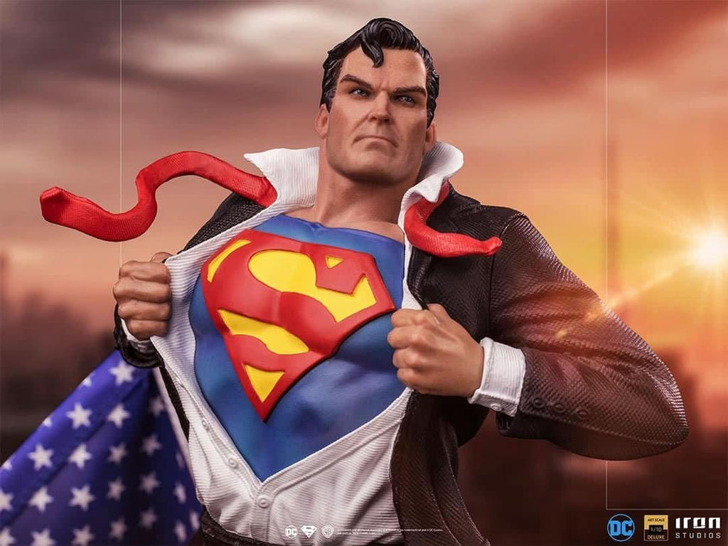 Statue Clark Kent - DC Comics - Art Scale 1/10