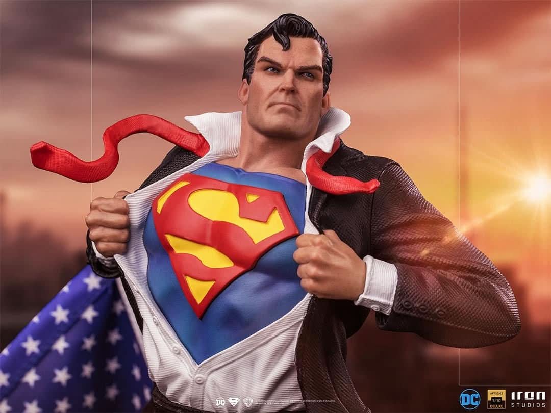 Statue Clark Kent - DC Comics - Art Scale 1/10
