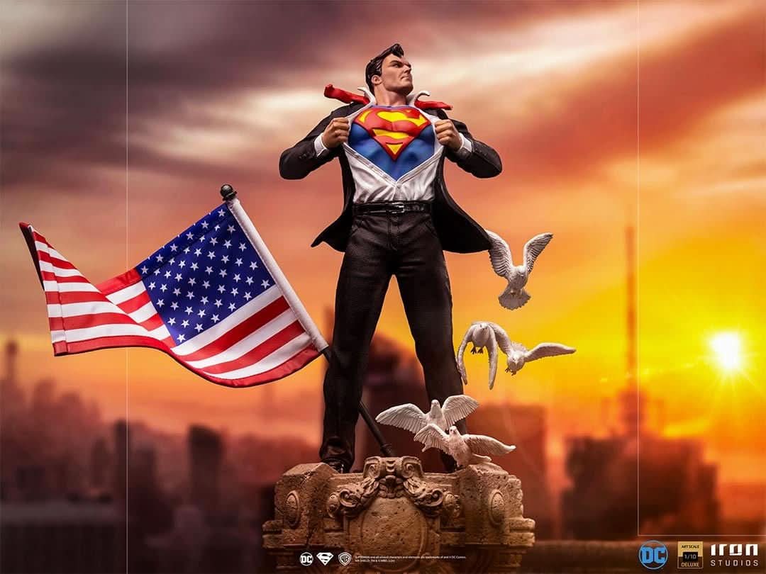 Statue Clark Kent - DC Comics - Art Scale 1/10