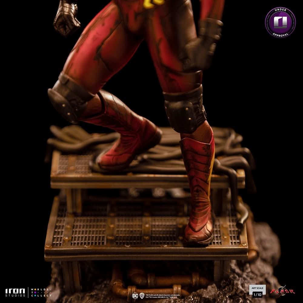 Statue Flash Alternate Version - The Flash Movie - Art Scale 1/10 - DC Comics
