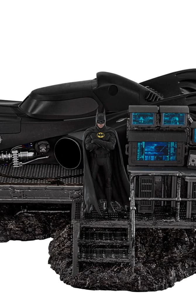 Statue Batmobile Deluxe - The Flash Movie - Art Scale 1/10 - DC Comics