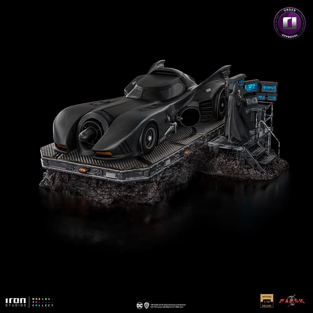 Statue Batmobile Deluxe - The Flash Movie - Art Scale 1/10 - DC Comics