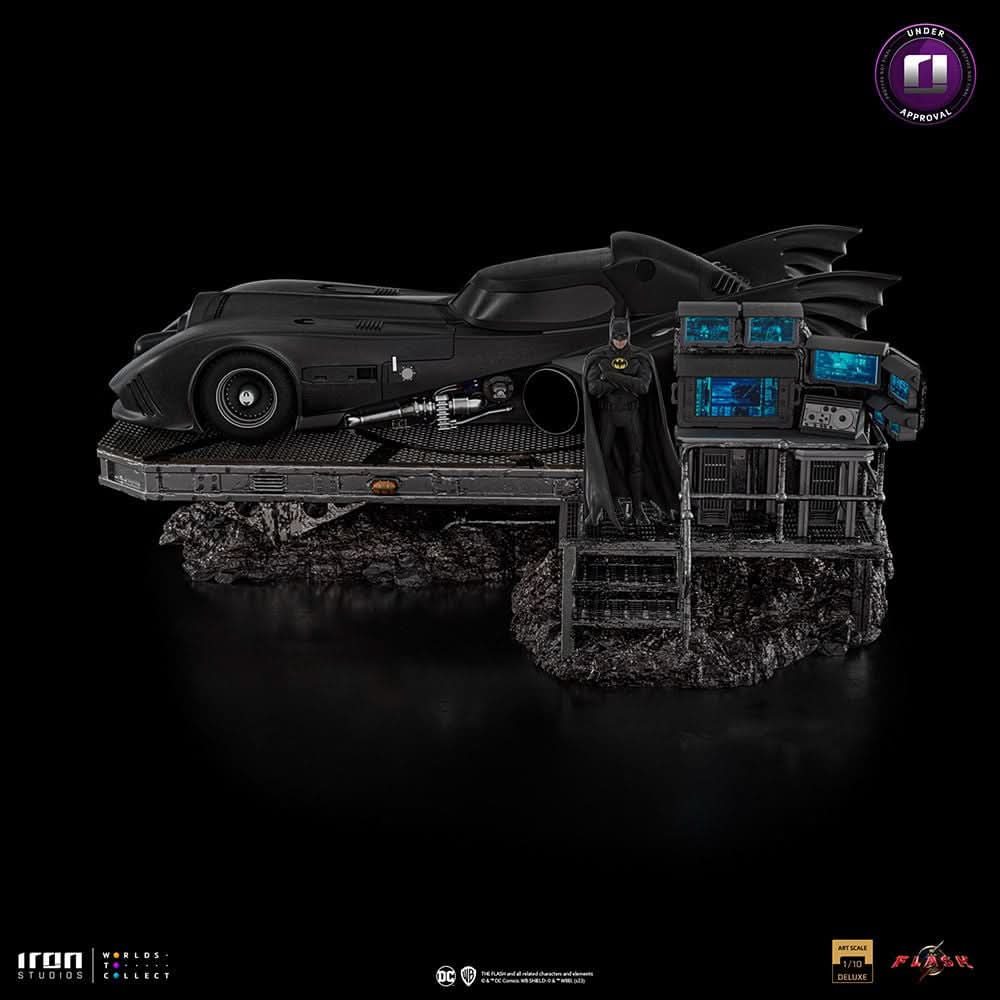 Statue Batmobile Deluxe - The Flash Movie - Art Scale 1/10 - DC Comics