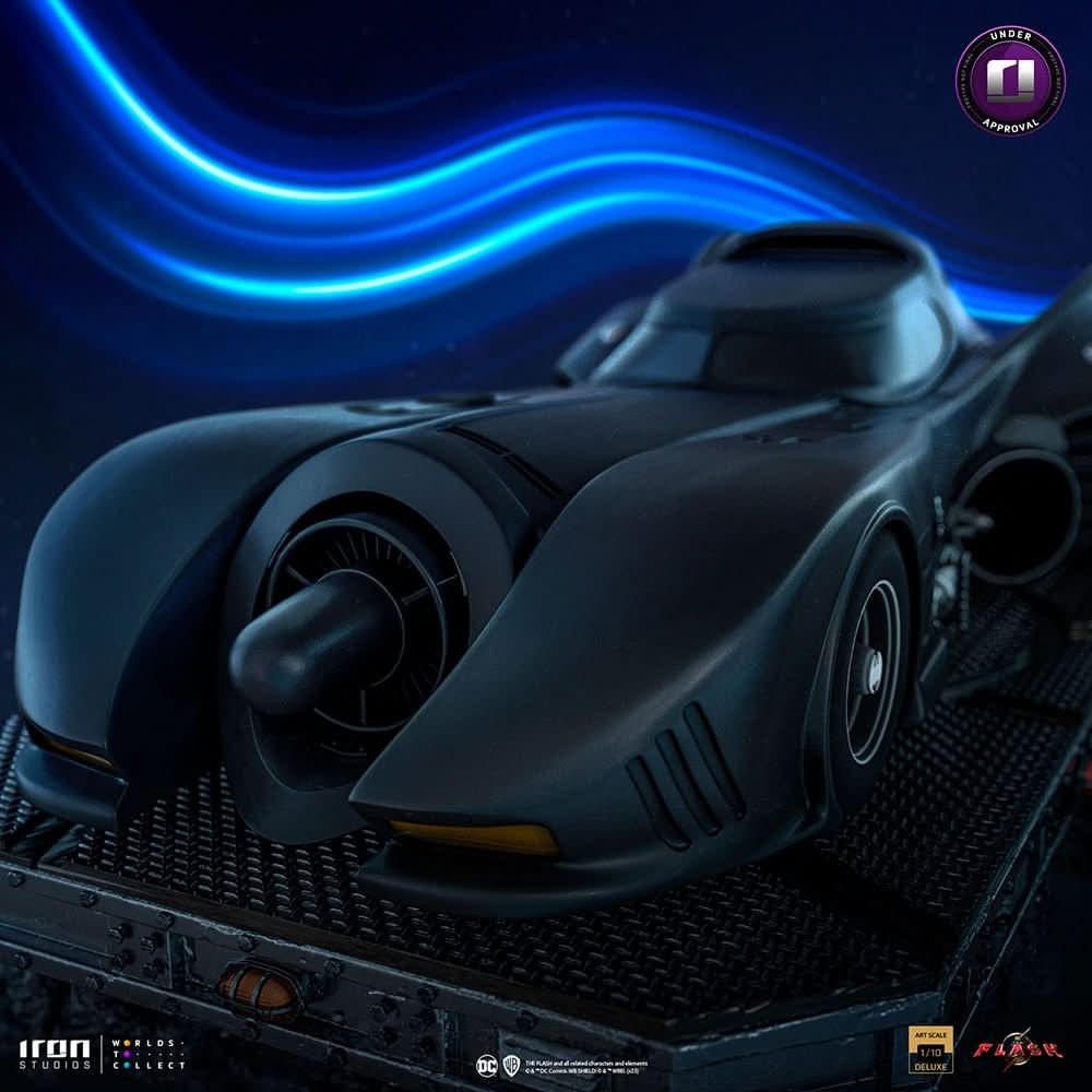 Statue Batmobile Deluxe - The Flash Movie - Art Scale 1/10 - DC Comics