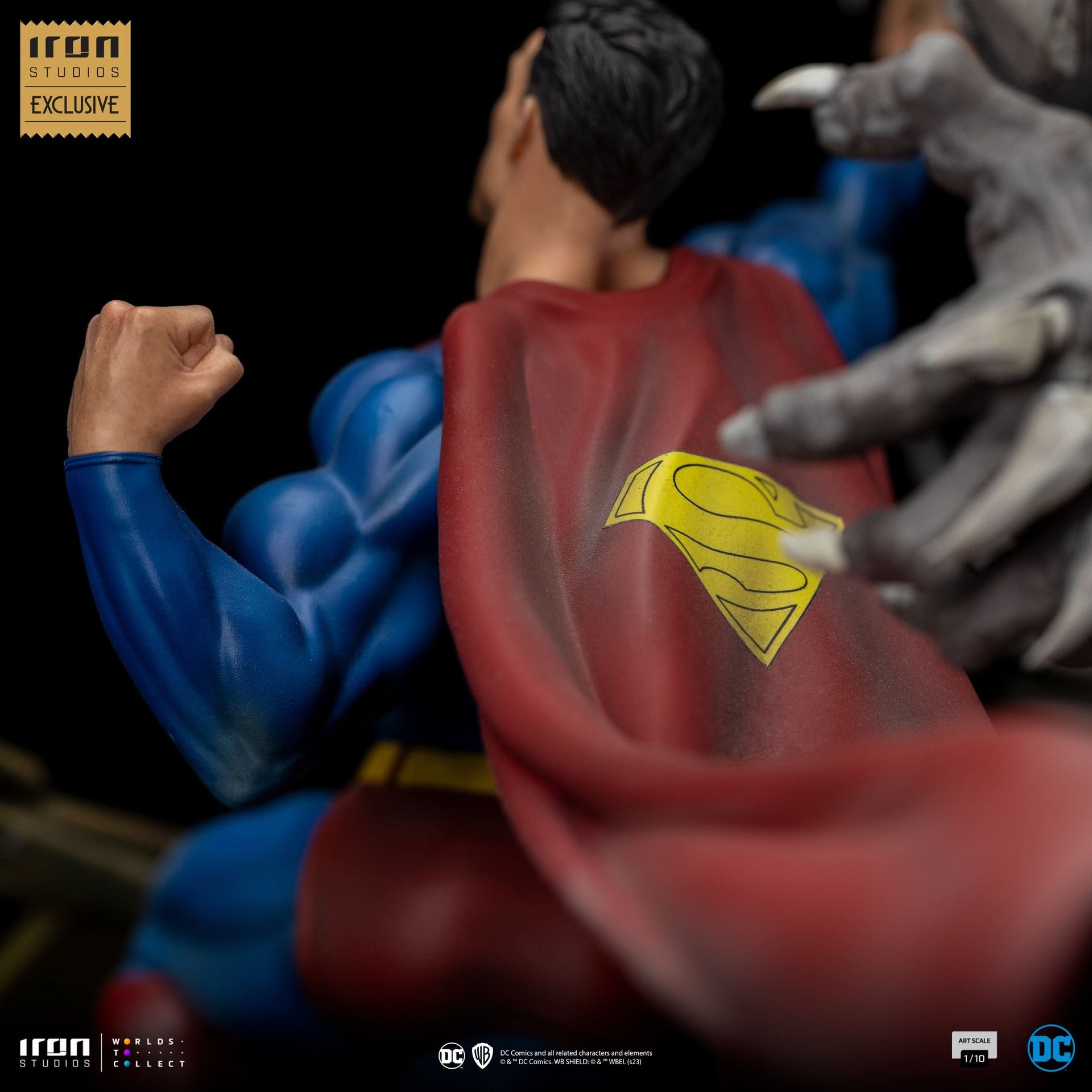 Statue Superman vs Doomsday - DC Comics - Art Scale 1/10 - Justice League