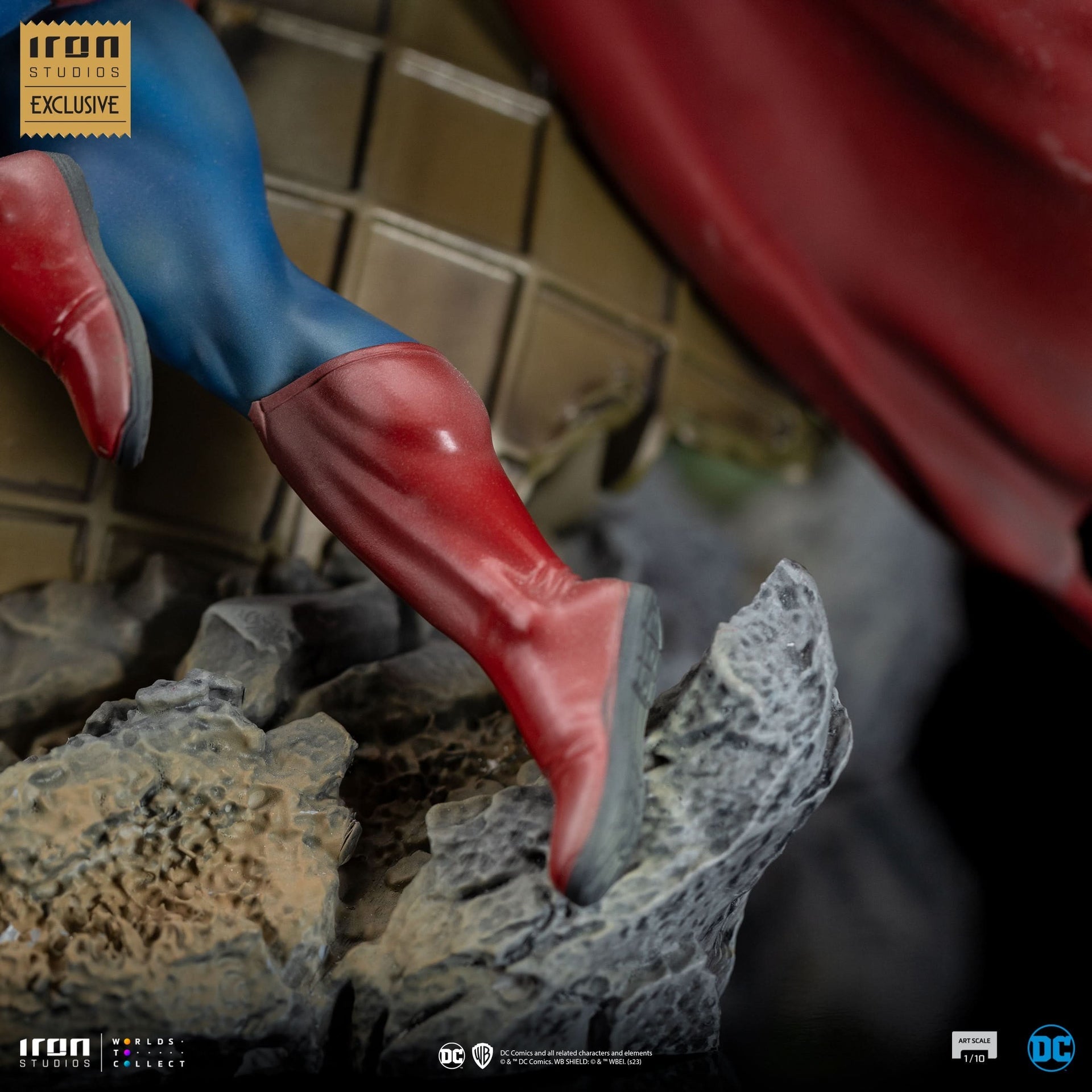 Statue Superman vs Doomsday - DC Comics - Art Scale 1/10 - Justice League