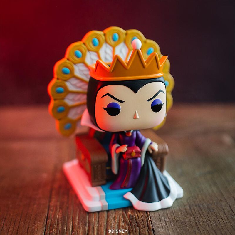 pop deluxe evil queen on throne 1088