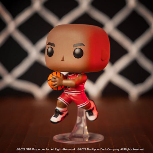 Pop! Michael Jordan mezben 45