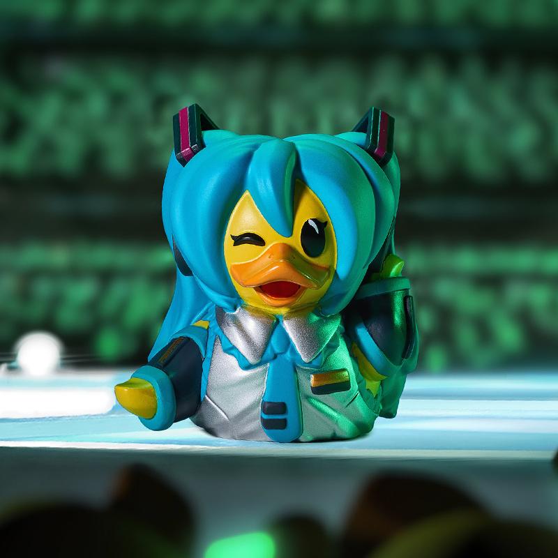 official-hatsune-miku-tubbz-boxed-edition