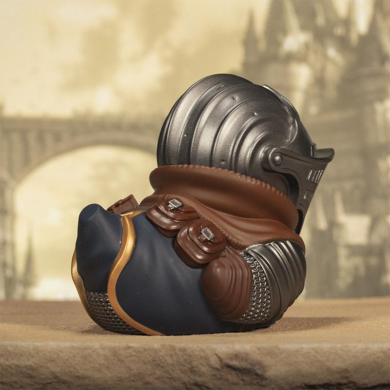official-dark-souls-oscar-knight-of-astora-tubbz-boxed-edition