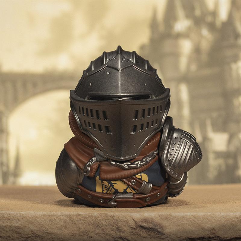 official-dark-souls-oscar-knight-of-astora-tubbz-boxed-edition