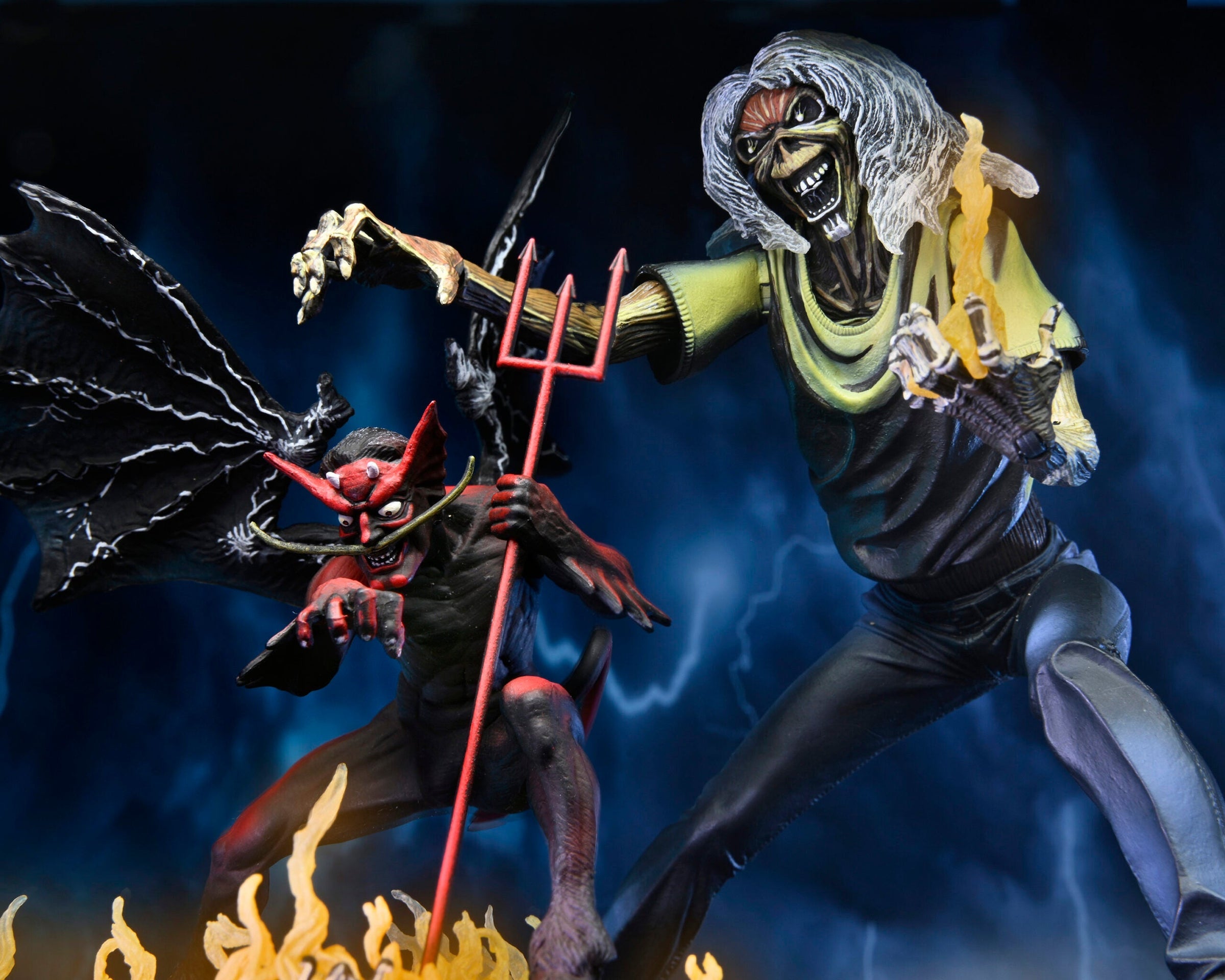7 scale action figure set ultimate number of the beast 40th anniversary neca