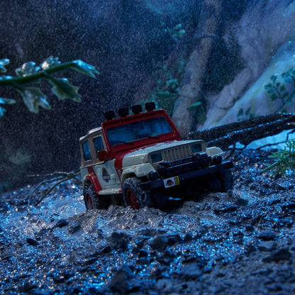 Transformers Collaborative Jurassic Park x Transformers Dilophocon och Autobot JP12