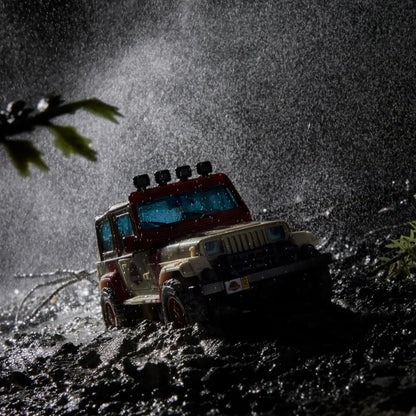 Transformers Collaborative Jurassic Park x Transformers Dilophocon och Autobot JP12