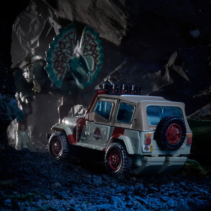 Transformers Collaborative Jurassic Park x Transformers Dilophocon och Autobot JP12