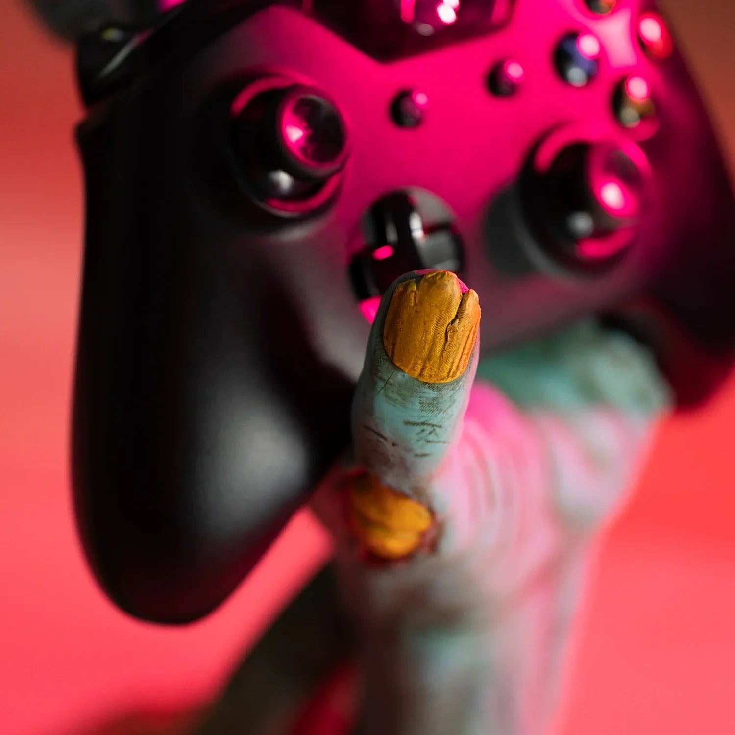 Zombi kézivezérlő/headset tartó - Még egy élet