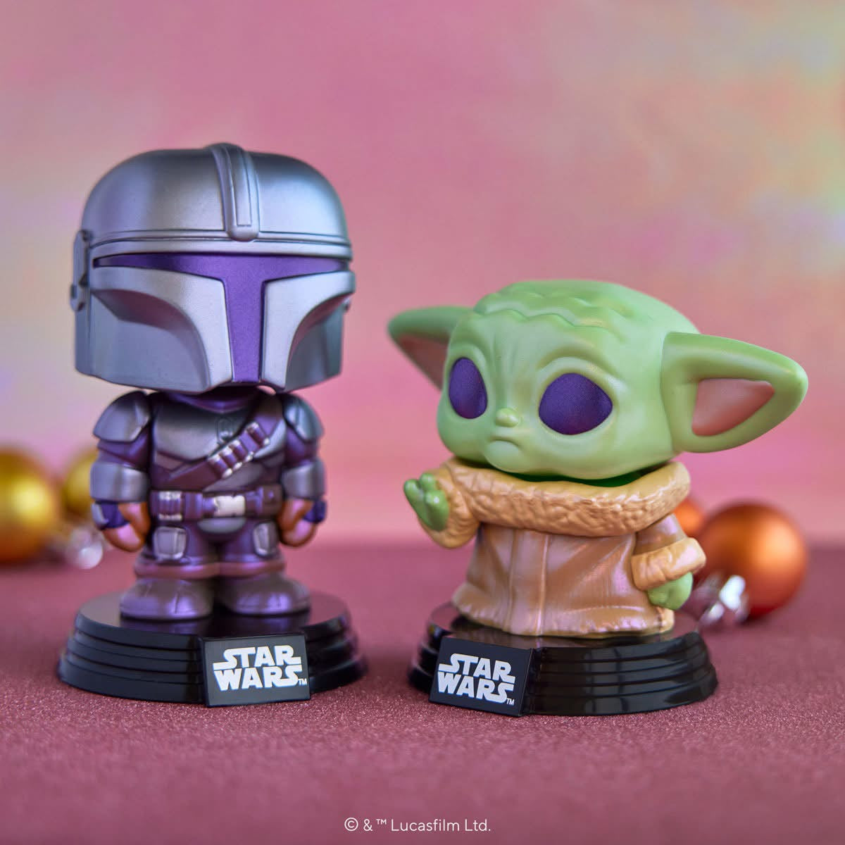 Pop! The Mandalorian (Holiday)