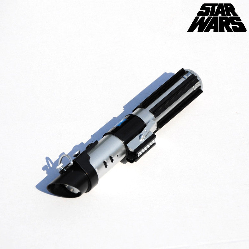 lampe-torche-sabre-laser-dark-vador