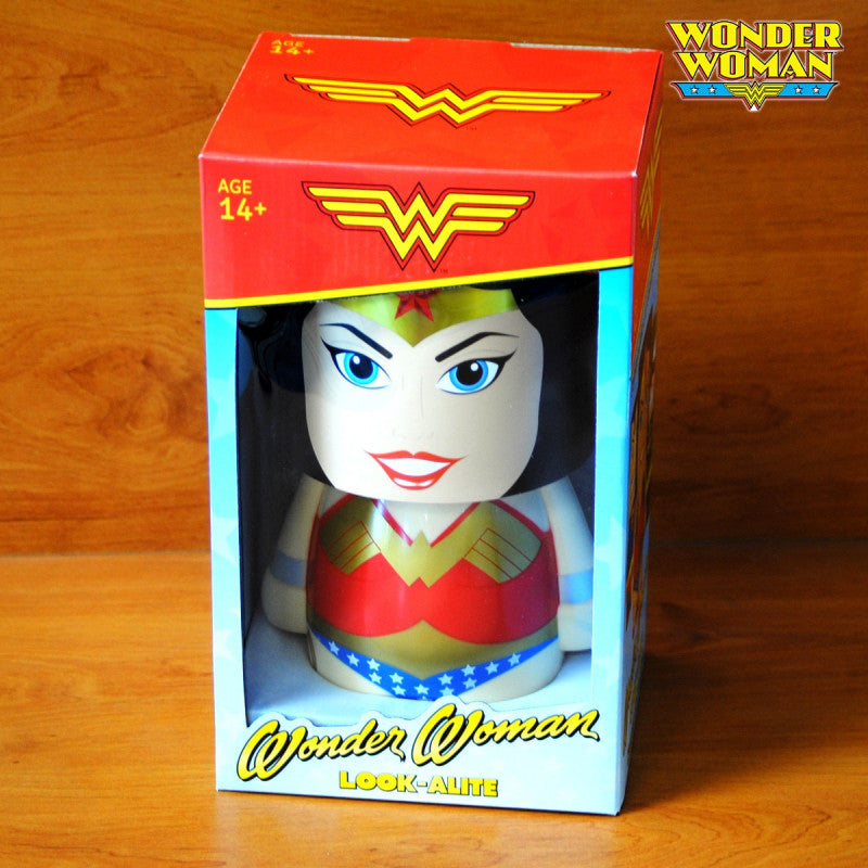 lampe-wonder-woman-look-alite