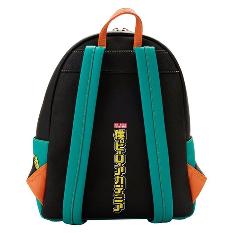 Mažos „My Hero Academia“ kuprinės – scena su trimis kišenėmis