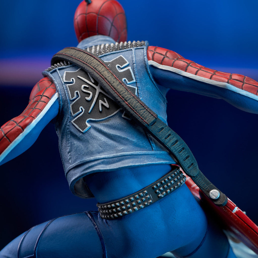 Диорама галереи Spider-Punk 