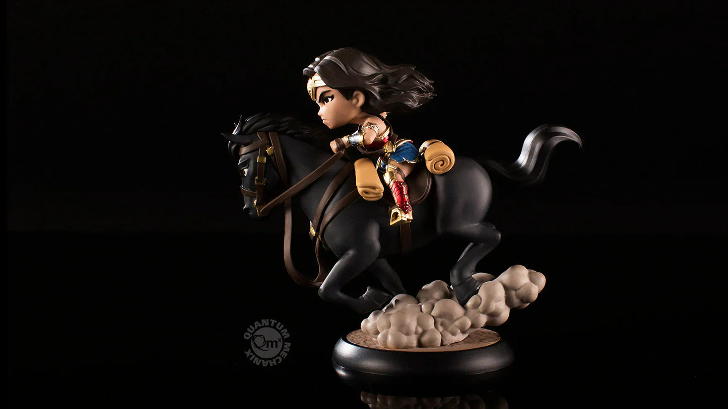 Wonder Woman Q-Fig Max