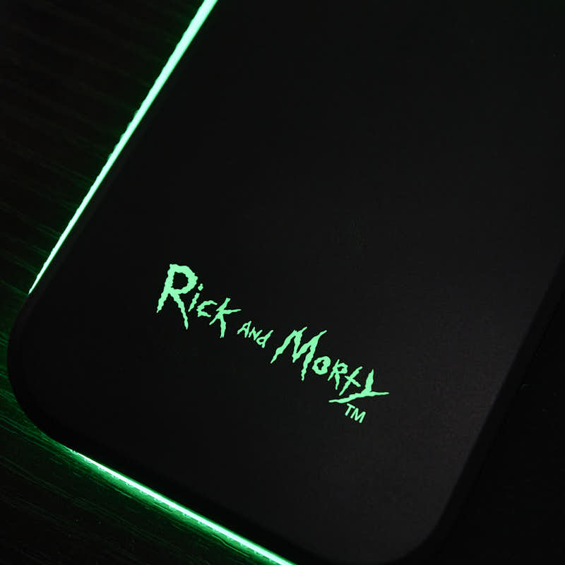 Rick and Morty – Übergroße Gaming-Matte und mobiles Ladegerät