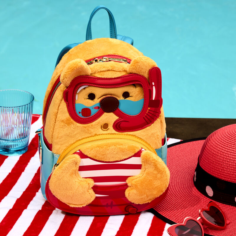 winnie-the-pooh-exclusive-summer-vibes-plush-mini-backpack