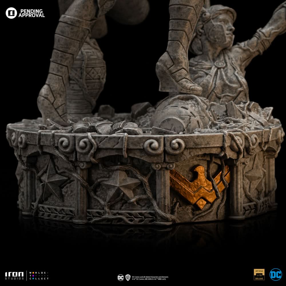 Statue Wonder Woman Unleashed Marble Variant - DC Comics - Art Scale 1/10