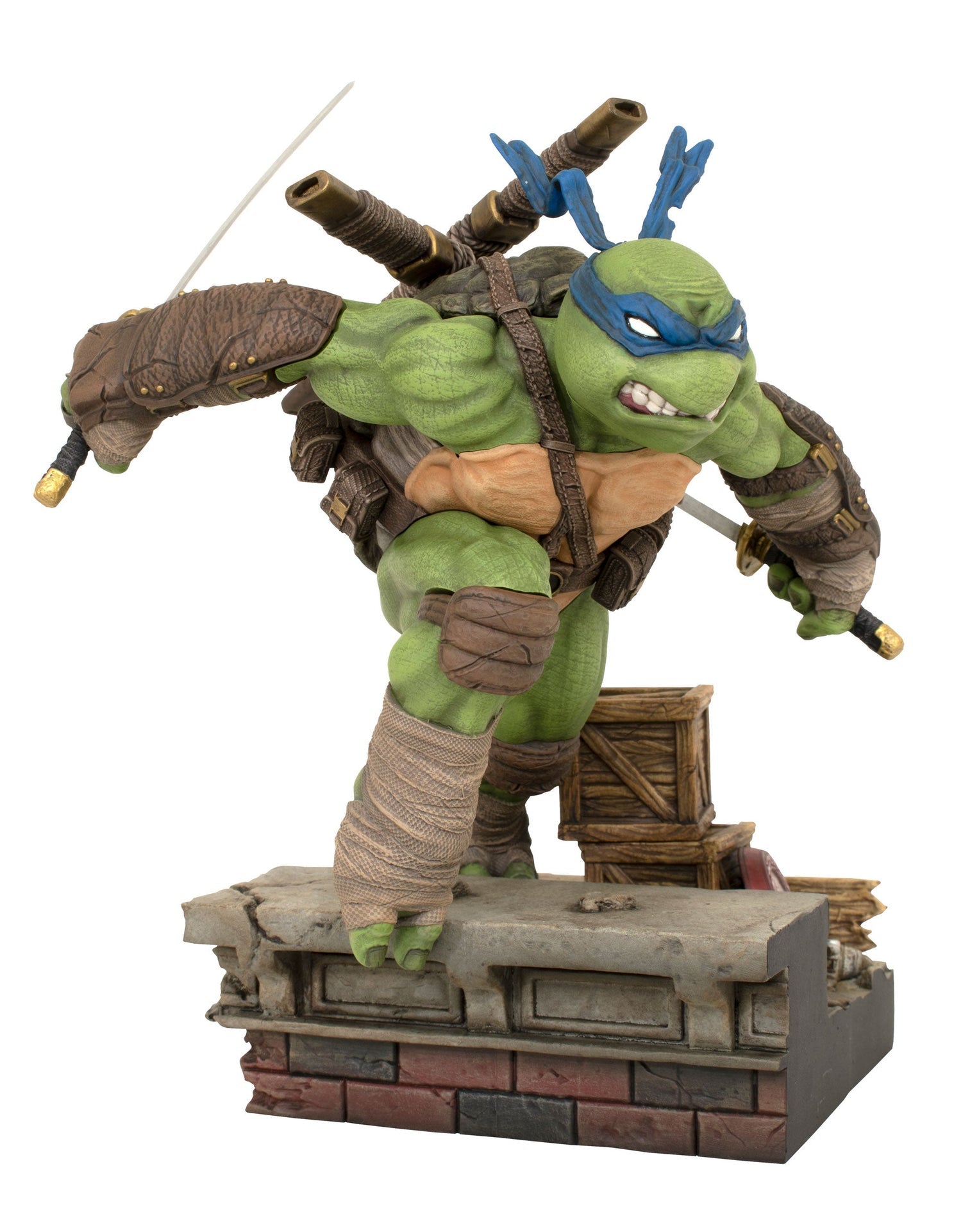leonardo gallery diorama diamond select toys