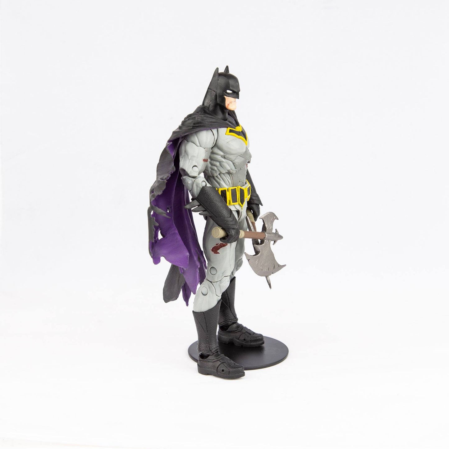 Batman con danni da battaglia (Cavalieri Oscuri: Metallo)