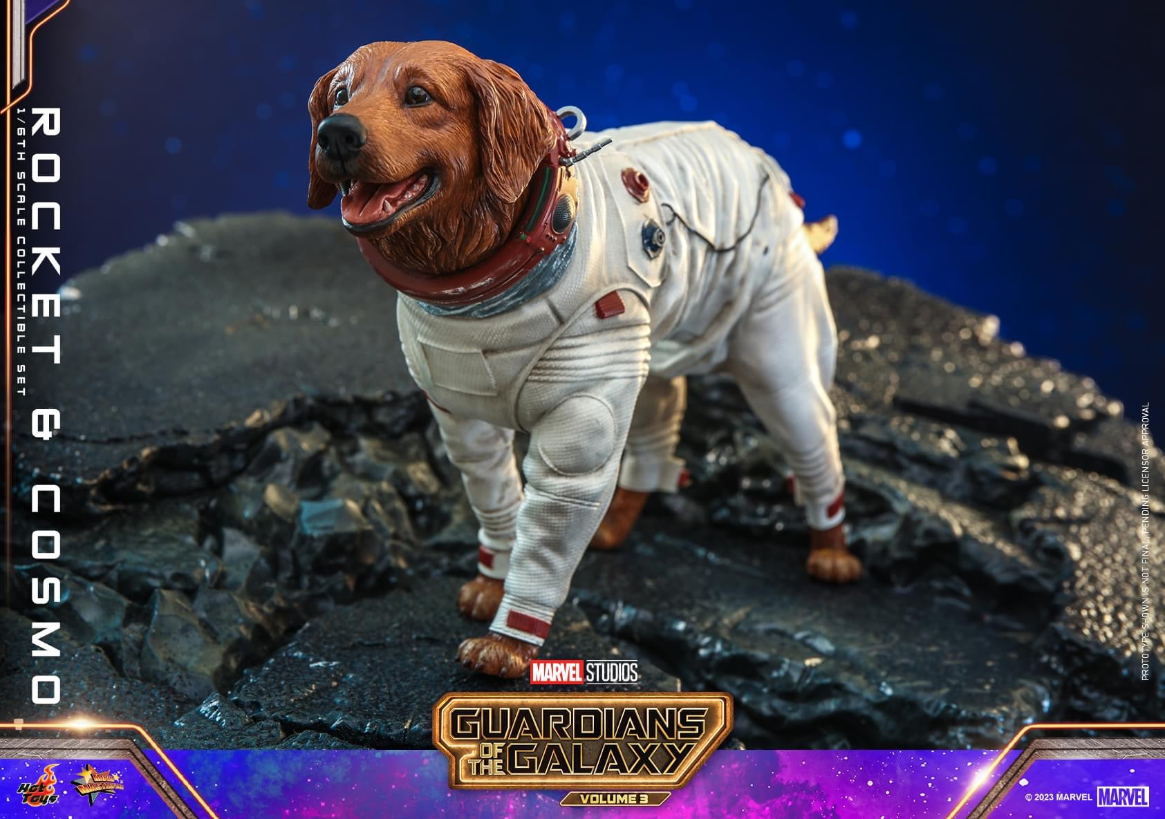 guardians-of-the-galaxy-vol-3-1-6th-scale-rocket-and-cosmo-collectible-se
