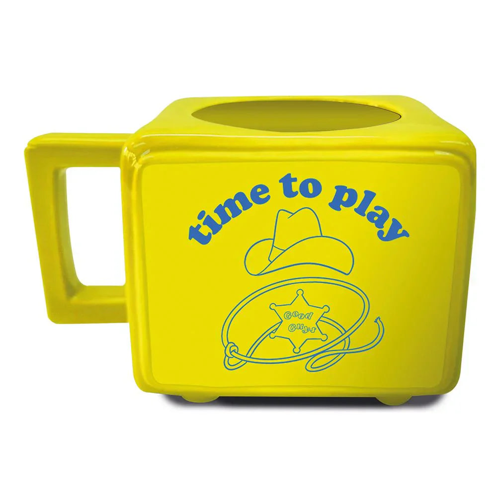 chucky-retro-tv-heat-change-mug-pyramid