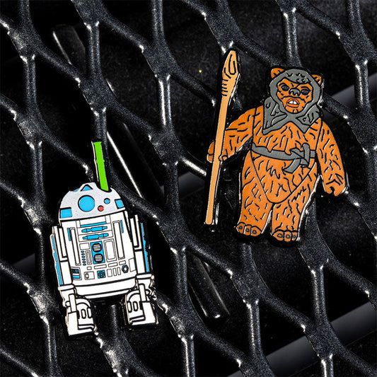 Pin's Star Wars Set 1.42 – R2-D2 (with pop-up Lightsaber) and Romba