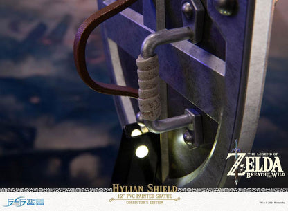 statuette-the-legend-of-zelda-breath-of-the-wild-hylian-shield-collectors-edition-first-4-figures