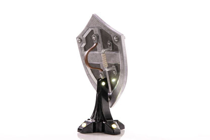 statuette-the-legend-of-zelda-breath-of-the-wild-hylian-shield-collectors-edition-first-4-figures