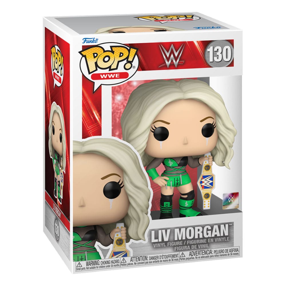 Liv Morgan vyön kanssa 