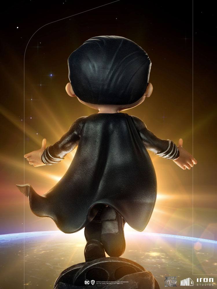 figurine-mini-co-superman-black-suit-iron-studios