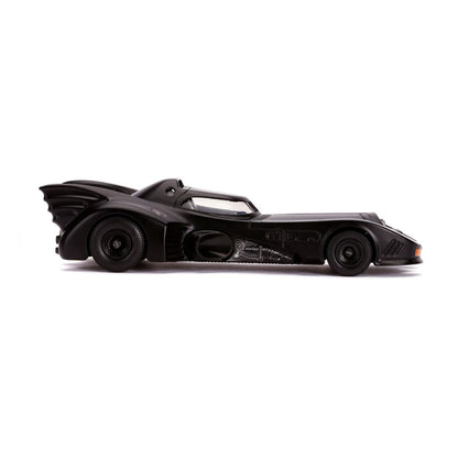 hollywood-rides-batmobile-et-batman-jada-toys