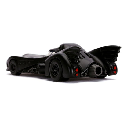 hollywood-rides-batmobile-et-batman-jada-toys